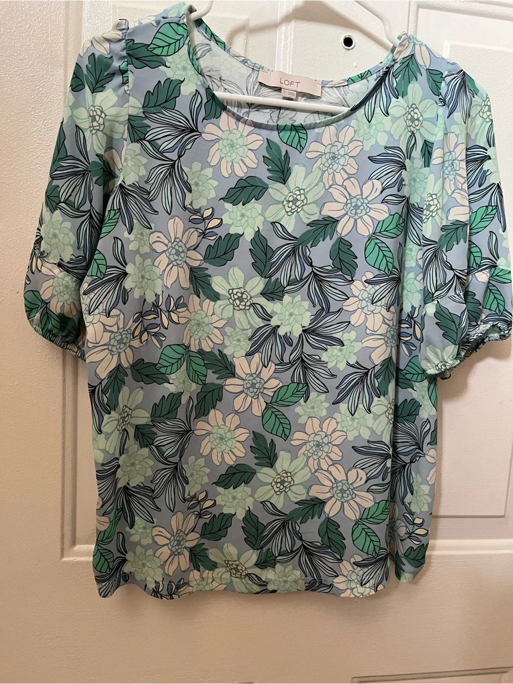 LOFT Light Blue Floral Puff-Sleeve Blouse